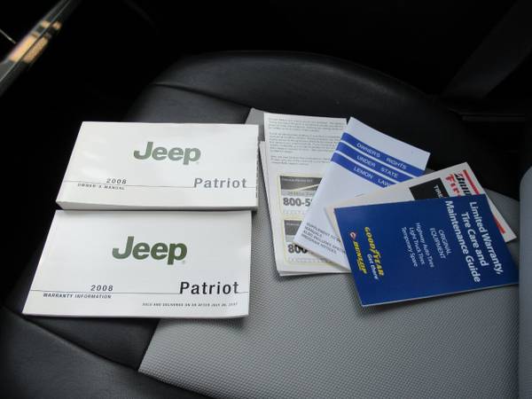 2008 Jeep Patriot Sport Manual Transmission One Owner 103k miles -... for sale in Milwaukie, OR – photo 15