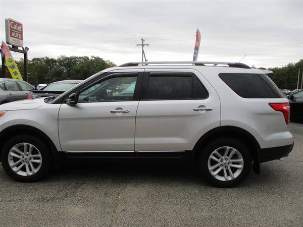 2012 Ford Explorer XLT 4WD - cars & trucks - by dealer - vehicle... for sale in Somersworth , NH – photo 8