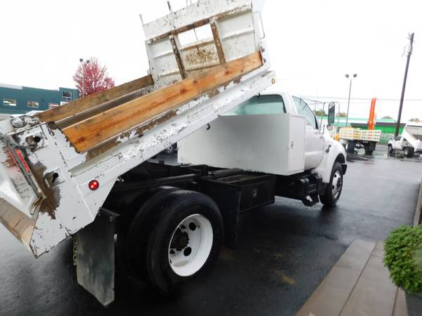 2000 Ford Super Duty F-650 XL for sale in Keizer , OR – photo 3