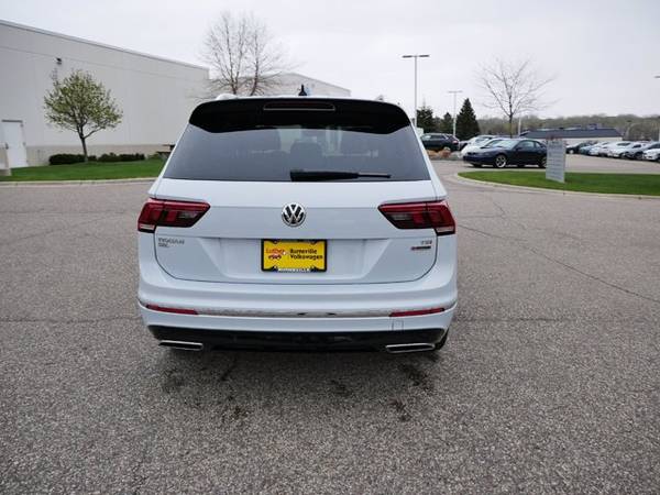 2018 Volkswagen VW Tiguan SEL Premium - - by dealer for sale in Burnsville, MN – photo 9