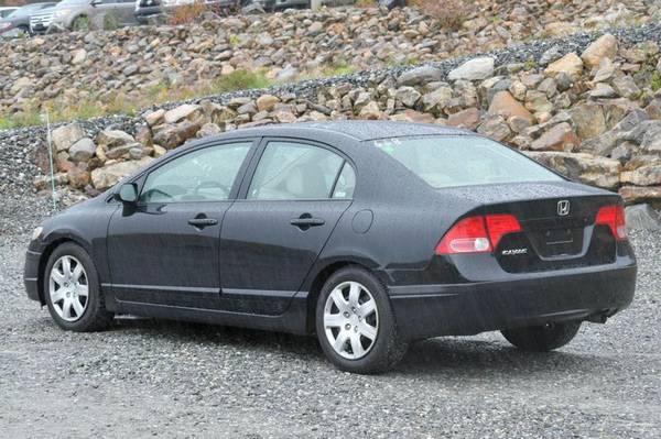 2006 *Honda* *Civic* *LX* - cars & trucks - by dealer - vehicle... for sale in Naugatuck, CT – photo 3