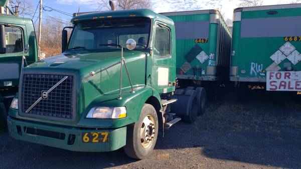 Volvo Tractor Sale - cars & trucks - by dealer - vehicle automotive... for sale in Scranton, PA – photo 11