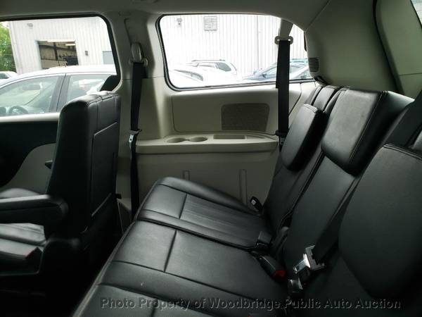2013 Chrysler Town & Country 4dr Wagon Touring for sale in Woodbridge, District Of Columbia – photo 9