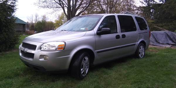 2007 Chevy Uplander MiniVan, No Rust, Mint Condition Thruout, Must for sale in Lockport, NY – photo 2