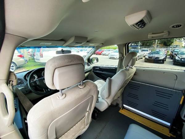 2014 Dodge Grand Caravan 4dr Wgn SE / HANDICAP ACCESSIBLE VAN 90... for sale in Miami, FL – photo 18