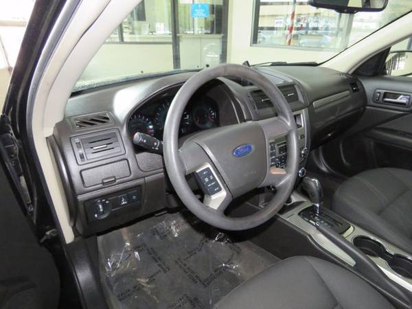 2010 Ford Fusion SE SKU: AR316669 Sedan - - by dealer for sale in White Bear Lake, MN – photo 8