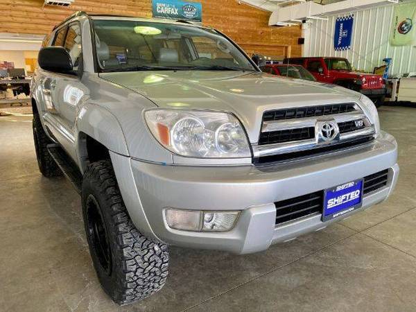 2005 Toyota 4Runner SR5 V8 - Lifted - Leather - Heated Seats! for sale in La Crescent, WI – photo 6