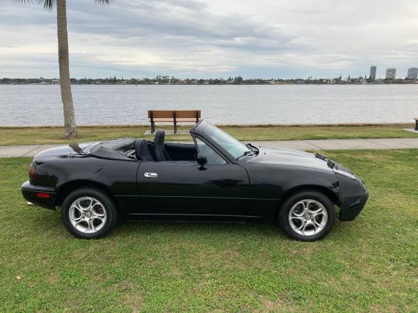 Mazda Miata 1996 112K Miles! Garaged! Unreal Condition! - cars & for sale in Ormond Beach, FL – photo 6