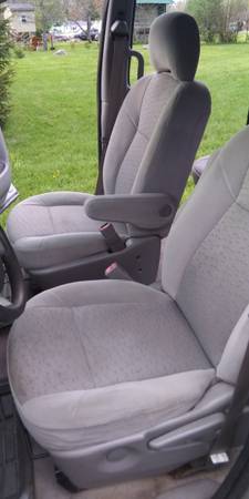 2007 Chevy Uplander MiniVan, No Rust, Mint Condition Thruout, Must for sale in Lockport, NY – photo 6