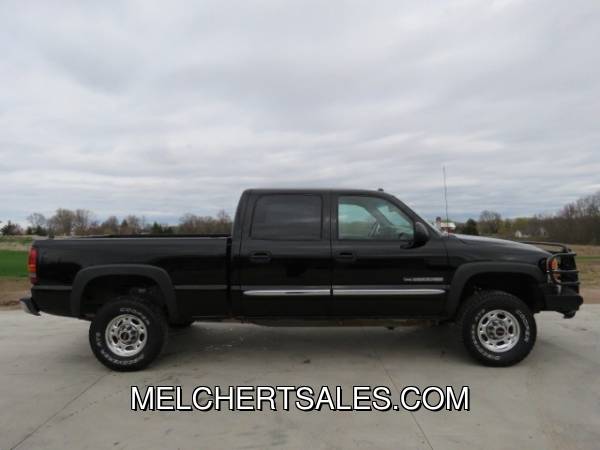 2004 GMC SIERRA 2500HD CREW CAB 153 WB 4WD SLE - - by for sale in Neenah, WI – photo 2