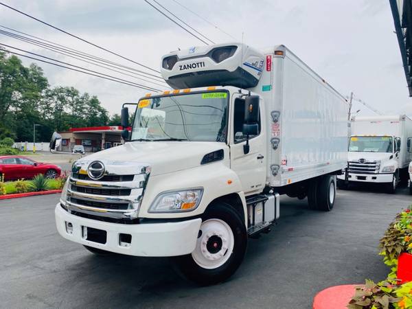 2014 HINO 338 24 FEET REEFER + LIFT GATE **NJTRUCKSPOT**NEGOTIABLE -... for sale in South Amboy, NY – photo 9