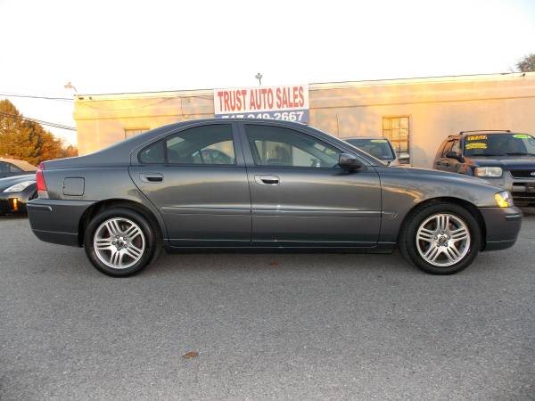 2006 Volvo S60 (low mileage, extra clean, inspected) - cars & trucks... for sale in Carlisle, PA – photo 8