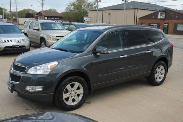 2011 Chevrolet Traverse - - by dealer - vehicle for sale in Waterloo, IA – photo 7