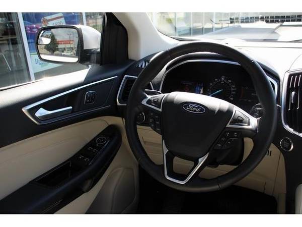 2017 Ford Edge SUV Titanium Green Bay for sale in Green Bay, WI – photo 17