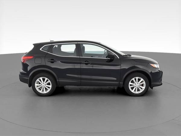 2017 Nissan Rogue Sport S Sport Utility 4D hatchback Black - FINANCE... for sale in Washington, District Of Columbia – photo 13