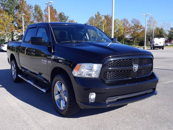 2017 Ram 1500 Express 4x4 4WD Four Wheel Drive SKU:HG549231 - cars &... for sale in Mobile, AL – photo 3