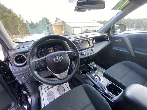 2018 Toyota Rav4 XLE AWD - - by dealer - vehicle for sale in Craftsbury, VT – photo 13