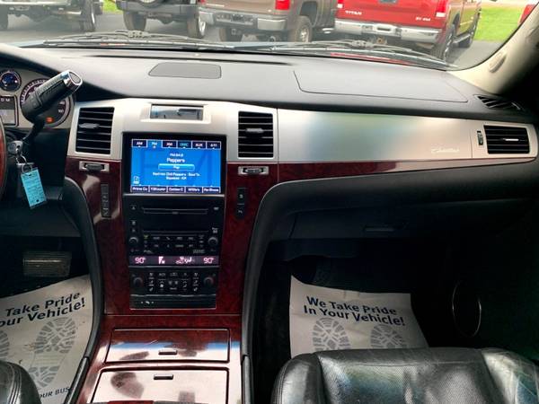 2009 Cadillac Escalade AWD - cars & trucks - by dealer - vehicle... for sale in Westmoreland, NY – photo 14