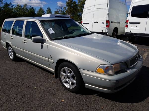 2000 VOLVO V 70 PA INSPECTED TILL JULY 2021 CHEAP COMMUTER AS IS... for sale in Allentown, PA – photo 5