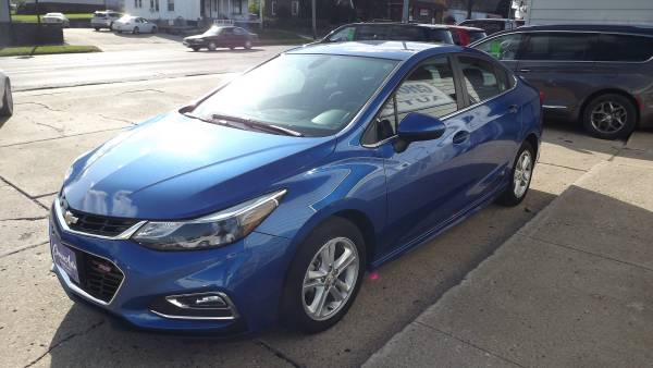 2017 Chevy Cruze LT * 1 Owner * Factory Warranty * Like New!! for sale in Carroll, IA – photo 4