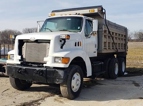 2000 Sterling LT8500 Dump Truck for sale in Bealeton, District Of Columbia – photo 2