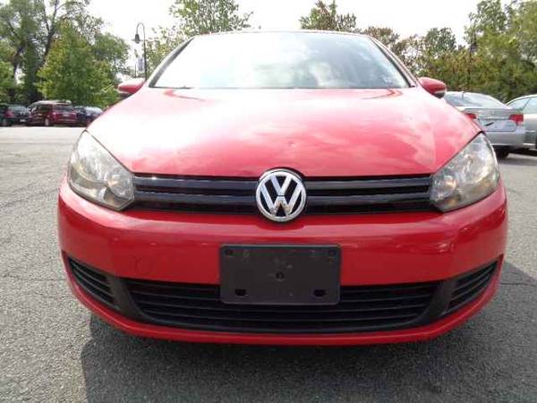 2011 Volkswagen Golf 2 Door 2.5L I5 F DOHC 20V - cars & trucks - by... for sale in Purcellville, District Of Columbia – photo 3