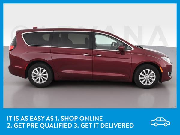 2018 Chrysler Pacifica Touring Plus Minivan 4D van Burgundy for sale in Hickory, NC – photo 10