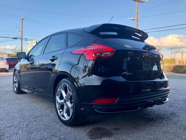 2017 FORD FOCUS ST - cars & trucks - by dealer - vehicle automotive... for sale in San Antonio, TX – photo 6