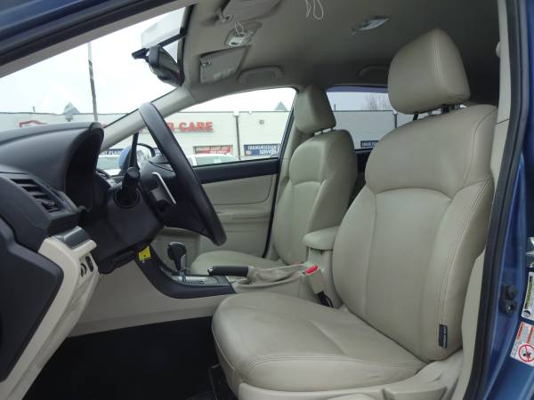 2014 Subaru XV Crosstrek Limited - - by dealer for sale in Minneapolis, MN – photo 10