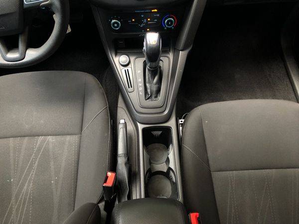 2016 Ford Focus SE Hatch for sale in Portland, OR – photo 14