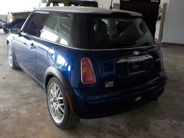 2004 MINI Cooper Lets Deal guaranteed credit approval open Sundays -... for sale in Bridgeport, WV – photo 7