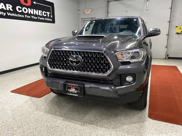 2018 Toyota Tacoma 4x4 4WD Truck SR Double Cab 5 Bed V6 AT (Natl) for sale in Eden Prairie, MN – photo 3