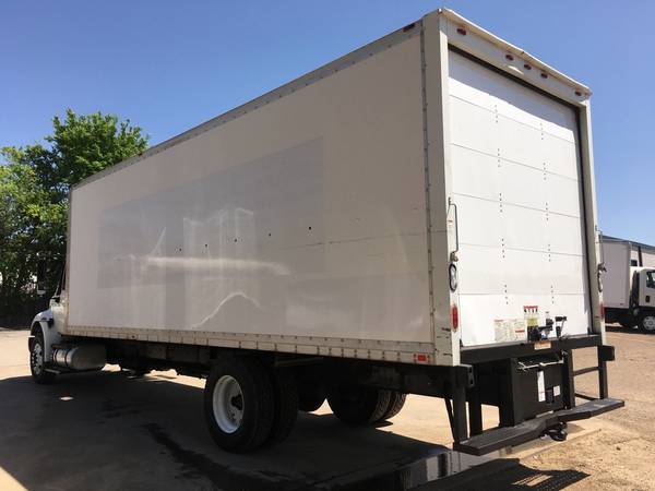 2015 International 4300 26 FT Box Truck LOW MILES 118, 964 MILES for sale in Arlington, TX – photo 5
