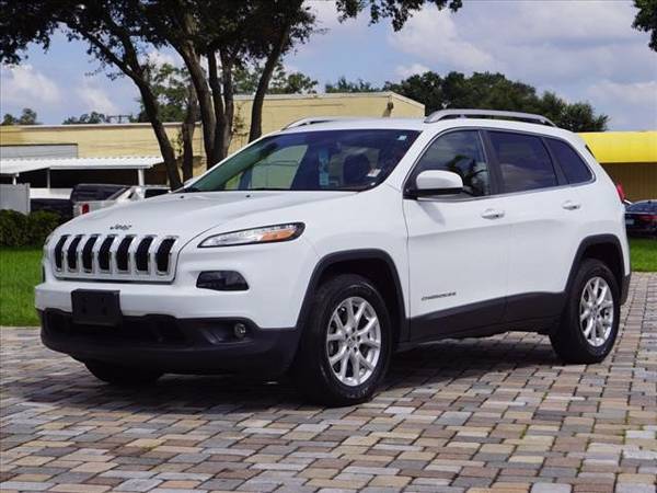 2016 *Jeep* *Cherokee* *Latitude* Bright White Clear for sale in Bradenton, FL – photo 10