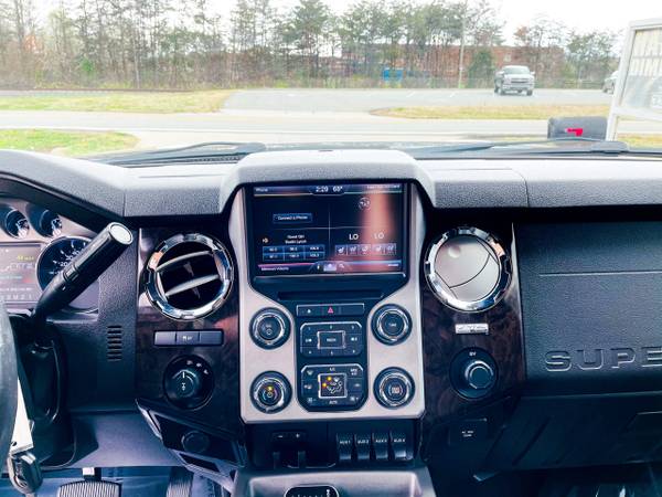 2013 Ford Super Duty F-250 SRW 4WD Crew Cab 156 Platinum - cars & for sale in Other, VA – photo 18