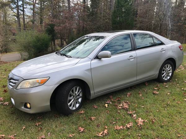 2011 Toyota Camry XLE - cars & trucks - by owner - vehicle... for sale in Ashland, MS – photo 3