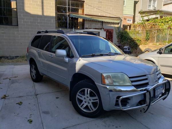 Mitsubishi endeavor 2004 XLS 3.8l AWD for sale in Rego Park, NY – photo 10