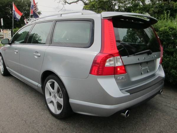 Volvo V70 R Design Wagon Rare - cars & trucks - by owner - vehicle... for sale in Edgewater, MD – photo 16