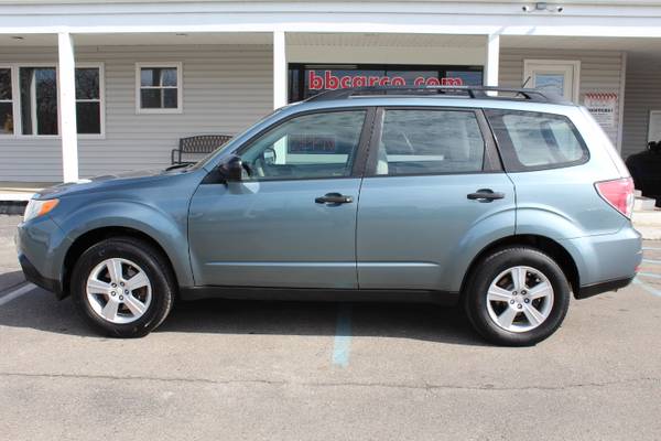 2011 Subaru Forester X Clean - - by dealer - vehicle for sale in Mount Clemens, MI – photo 3