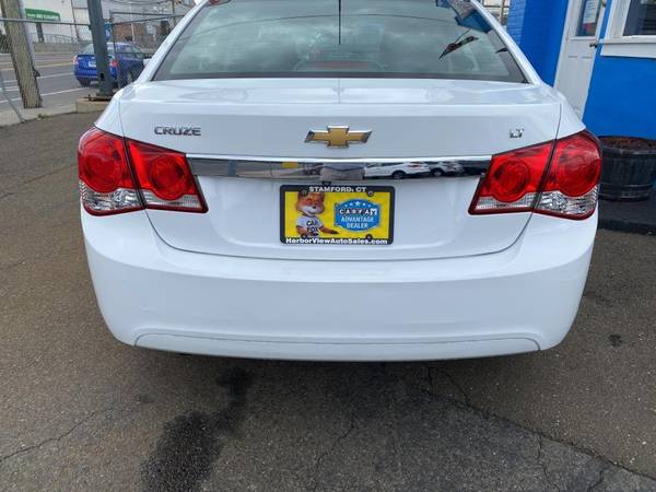 Look What Just Came In! A 2015 Chevrolet Cruze with 128, 300 M-New for sale in STAMFORD, CT – photo 4