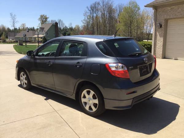 2009 Toyota Matrix S for sale in Hinckley, OH – photo 3