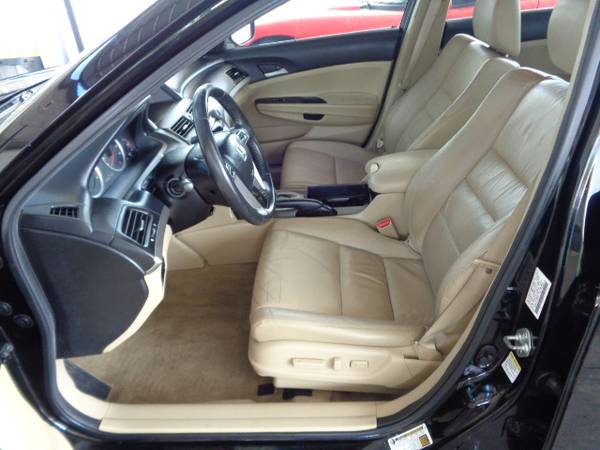 2012 Honda Accord SE - Sunroof - Leather - 79000 Miles - 1 Owner -... for sale in Gonzales, LA – photo 15