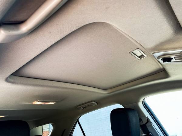 Chevy Equinox 4x4 AWD SUV Navigation Sunroof Bluetooth Cheap Pioneer... for sale in Charlottesville, VA – photo 9