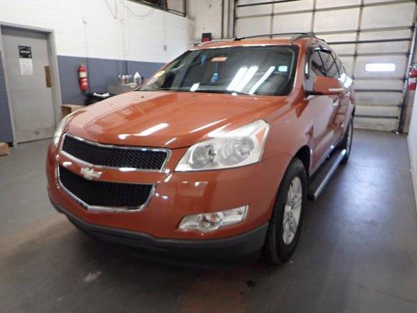 2011 Chevrolet Traverse LT with 2LT - SUV - - by for sale in Cincinnati, OH – photo 5