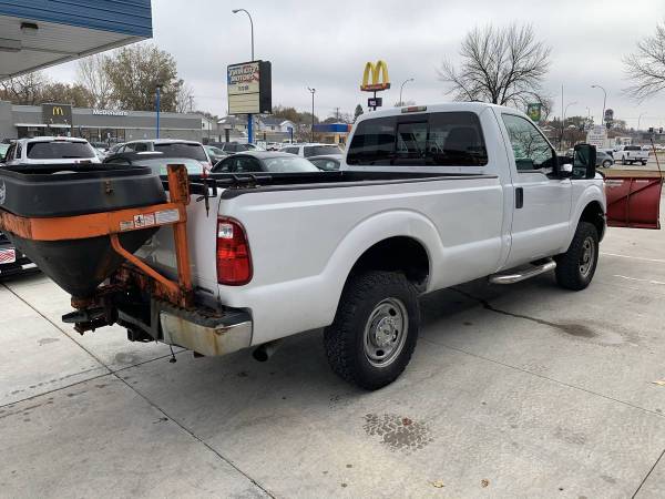 ★★★ 2012 Ford F-250 XL / 6.2L V8 4x4 / Boss Plow! ★★★ - cars &... for sale in Grand Forks, ND – photo 6