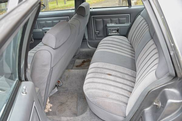 1986 Chevrolet Caprice - cars & trucks - by owner - vehicle... for sale in Tarrytown, NY – photo 11