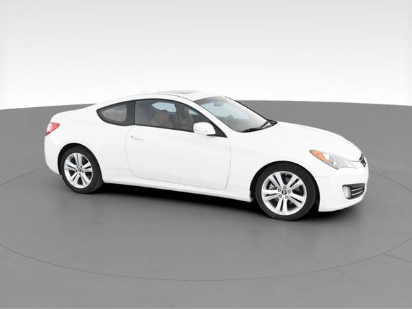 2010 Hyundai Genesis Coupe 3.8 Coupe 2D coupe White - FINANCE ONLINE... for sale in NEWARK, NY – photo 14