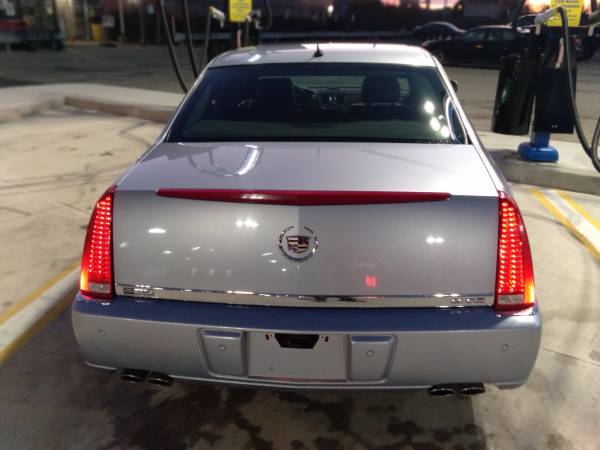 2006 Cadillac DTS - cars & trucks - by dealer - vehicle automotive... for sale in Rochester , NY – photo 4