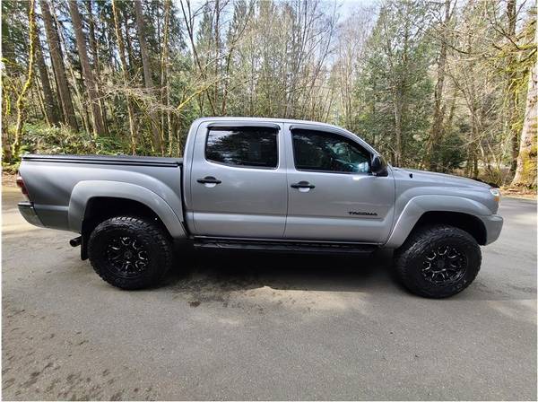 2015 Toyota Tacoma Double Cab Lifted Crew Cab 4x4 SR5 - cars & for sale in Bremerton, WA – photo 7