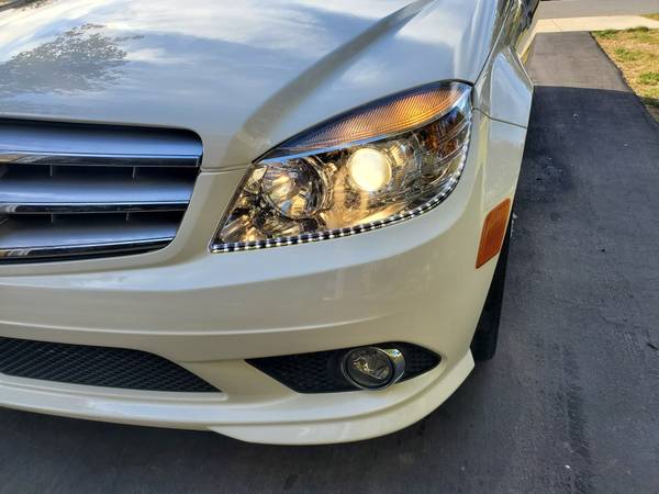 2010 Mercedes Benz C300 4Matic Luxury - 73K - Clean Title - Great Car for sale in Lancaster, PA – photo 7
